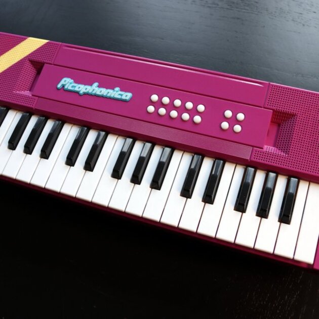 おもちゃのキーボードにRaspberry Pi Picoを搭載し高音質な